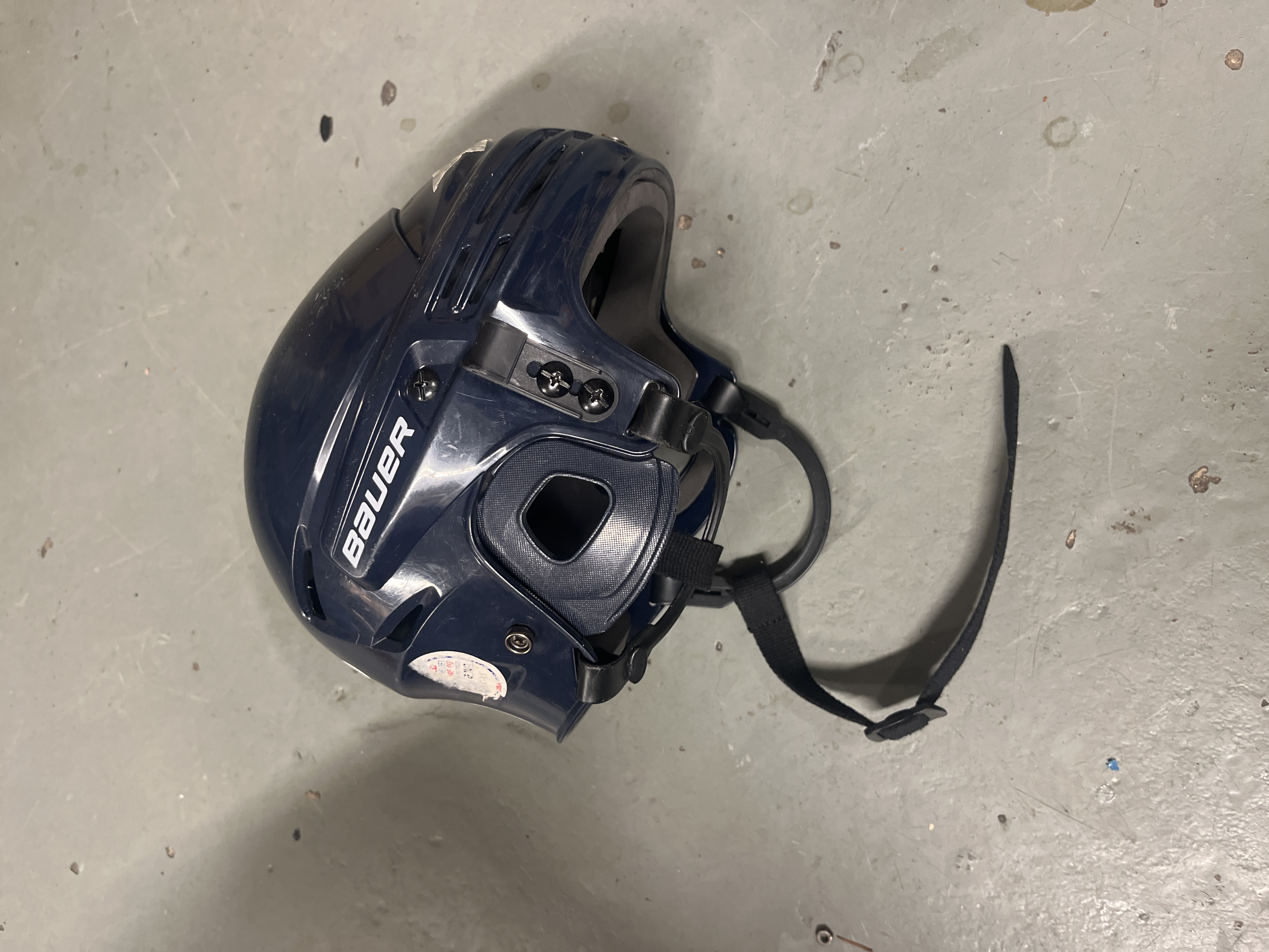 Bauer hjälm utan galler