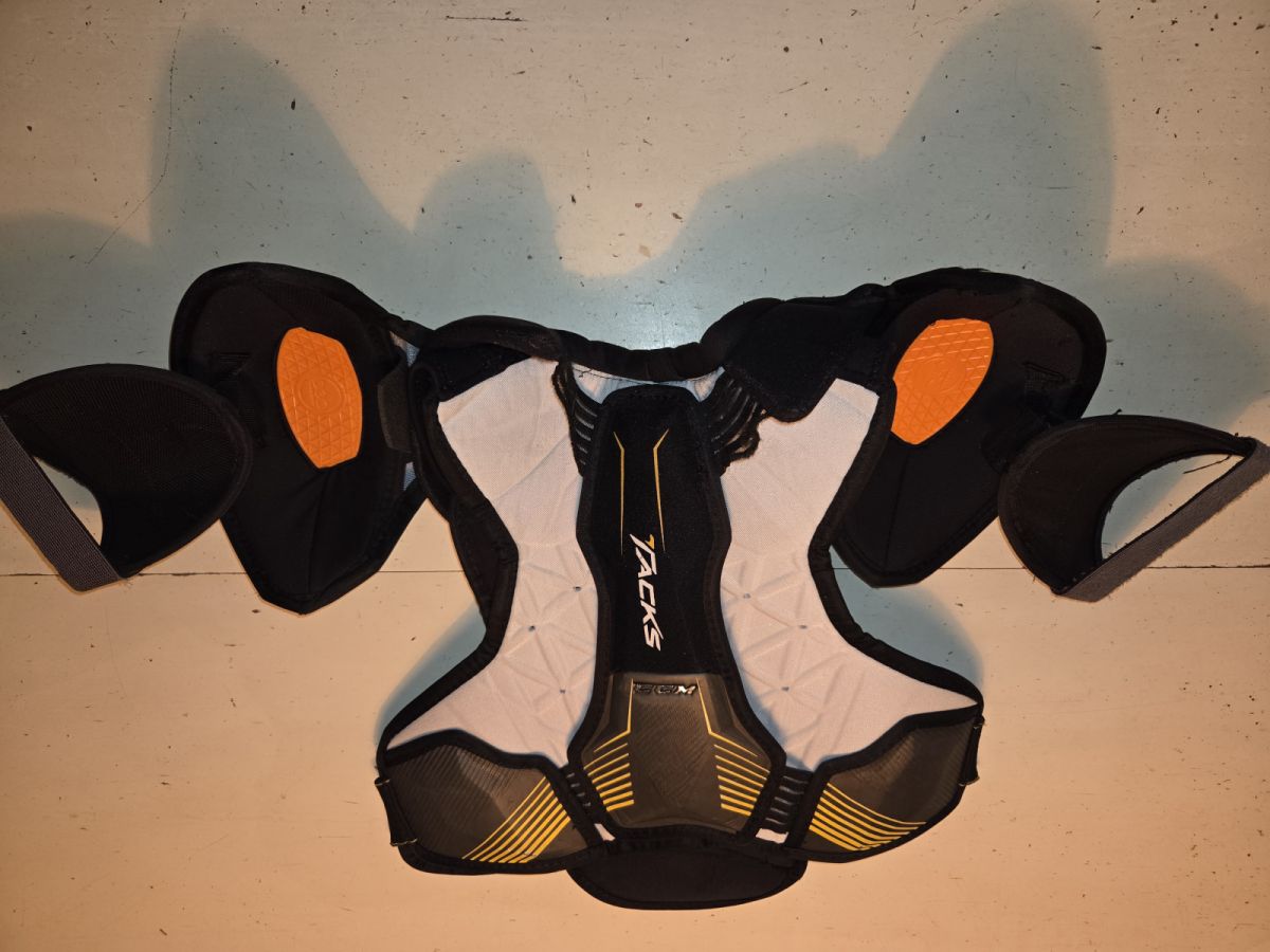 Axelskydd CCM Tacks jr L - Bild 2